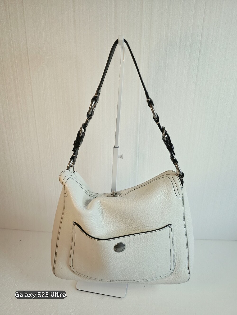 Coach Chelsea Pebbled Leather Shoulder/ Hobo Bag with Front Pocket
